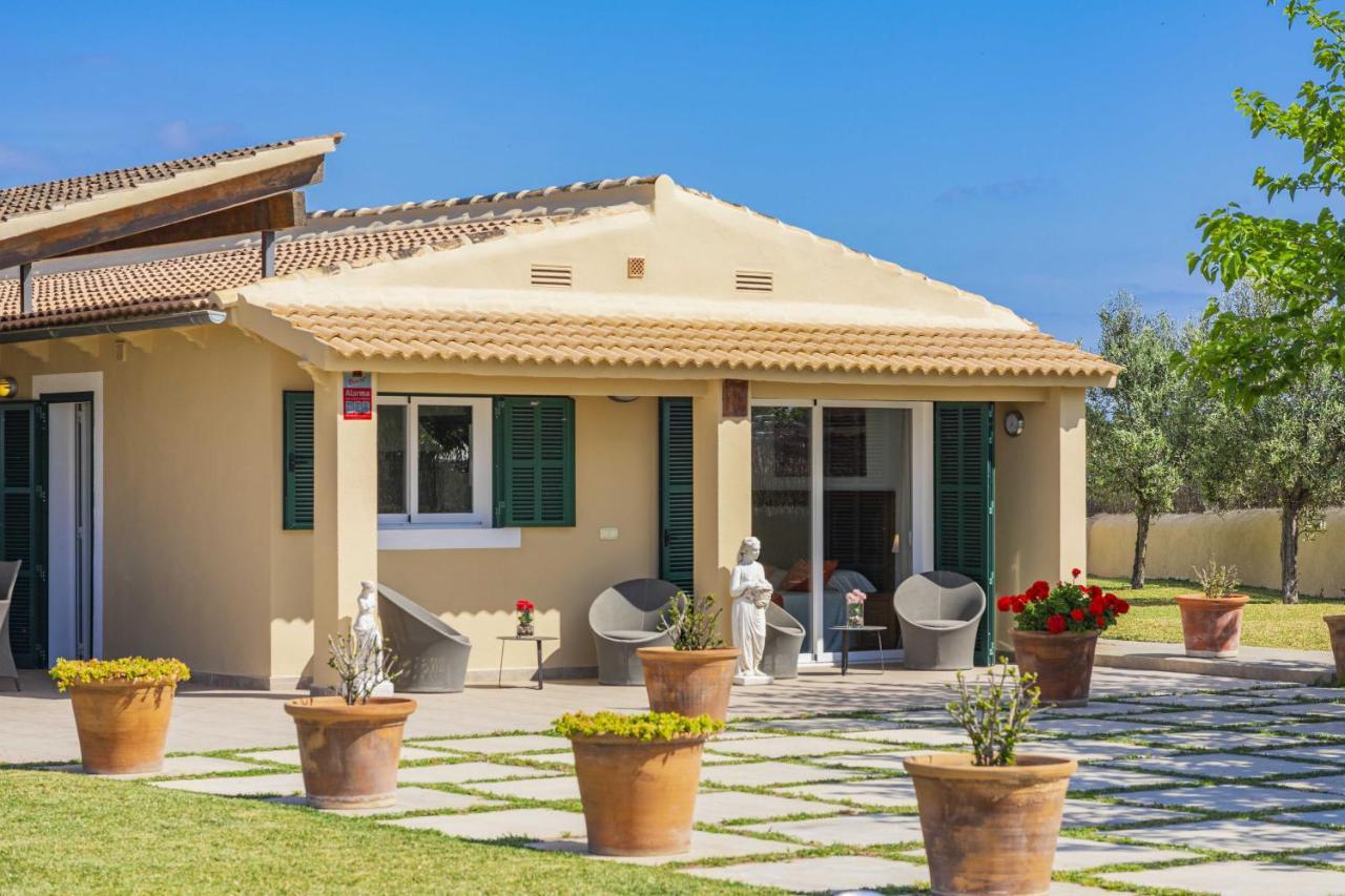 Villa Ambient / Sa Finqueta Muro Luaran gambar